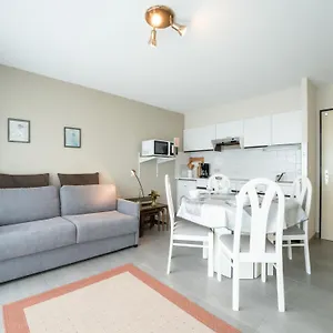 Appartement Residentie Astrid-1 By Interhome, Bredene